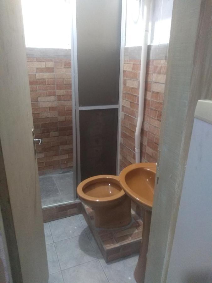 Villa Kitinete Pequena Em Patio Compartilhado Florianópolis Exterior foto